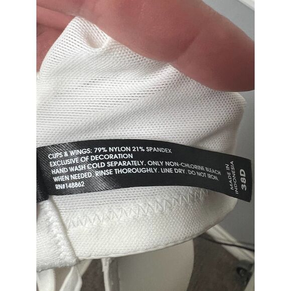 TORRID CURVE LIGHTLY LINED UNDERWIRE PERFECT COVERAGE T-SHIRT BRA SIZE 38D - Picture 7 of 7